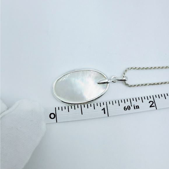.925 Sterling Silver Oval Mother of Pearl Pendant Necklace - Picture 14 of 16